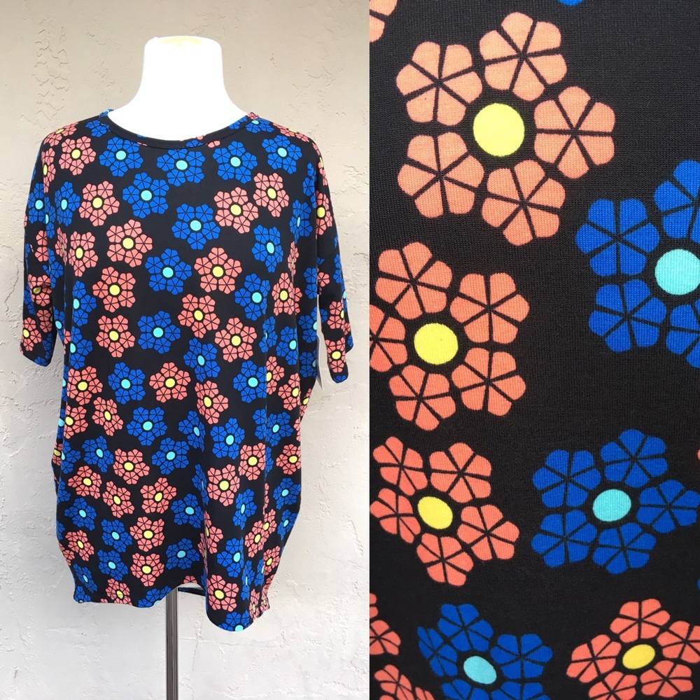 ⬇️ $15 NWT LuLaRoe Irma Black Blue Peach Flowers